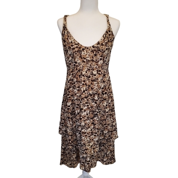 Banana Republic Size 6 100% Silk High-Low Hem Tiered Dress Floral - Picture 1 of 11